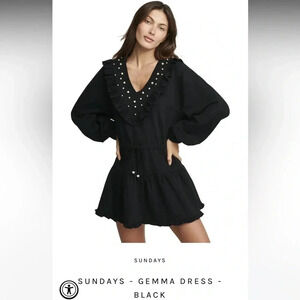 Sundays dress size XS